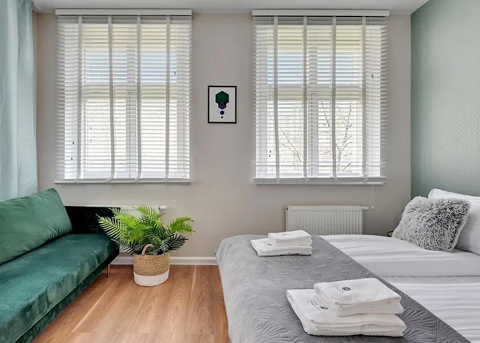Lion Apartments - Capri 5 Min From The Beach